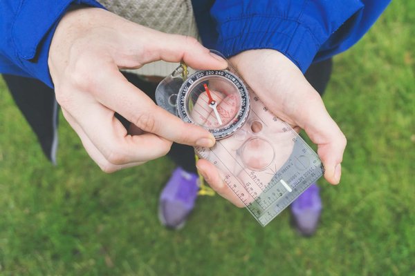 Où explorer des grottes préhistoriques accessibles au public en France?